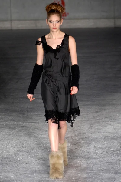 Look 35